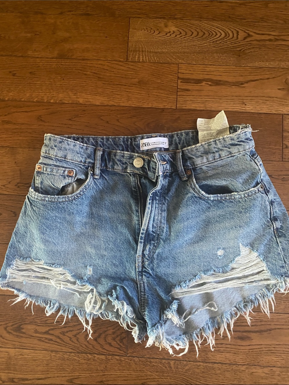 Zara Light Blue Distressed High-Waist Denim Shorts28